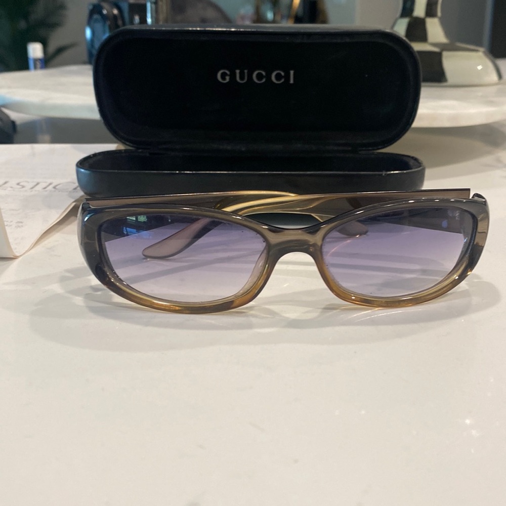 Authentic Gucci Sunglasses - retro with receipt
